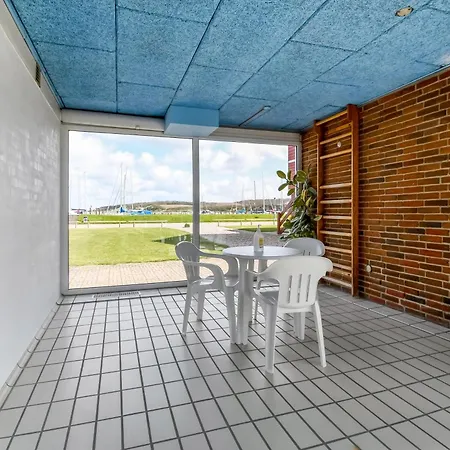 Nyrenoveret, Dejlig Pa 1 Sal I Med Delvis Udsigt Til Limfjorden Sj584 Appartement *