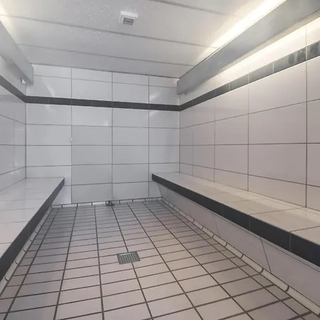 Nyrenoveret, Dejlig Pa 1 Sal I Med Delvis Udsigt Til Limfjorden Sj584 Appartement *