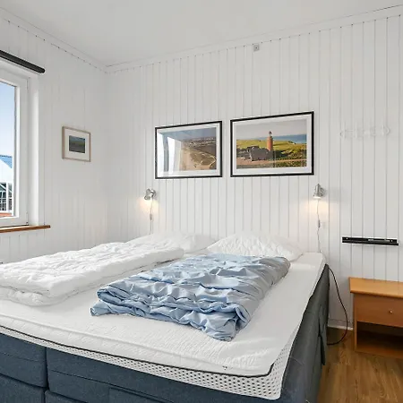 Nyrenoveret, Dejlig Pa 1 Sal I Med Delvis Udsigt Til Limfjorden Sj584 Apartment *